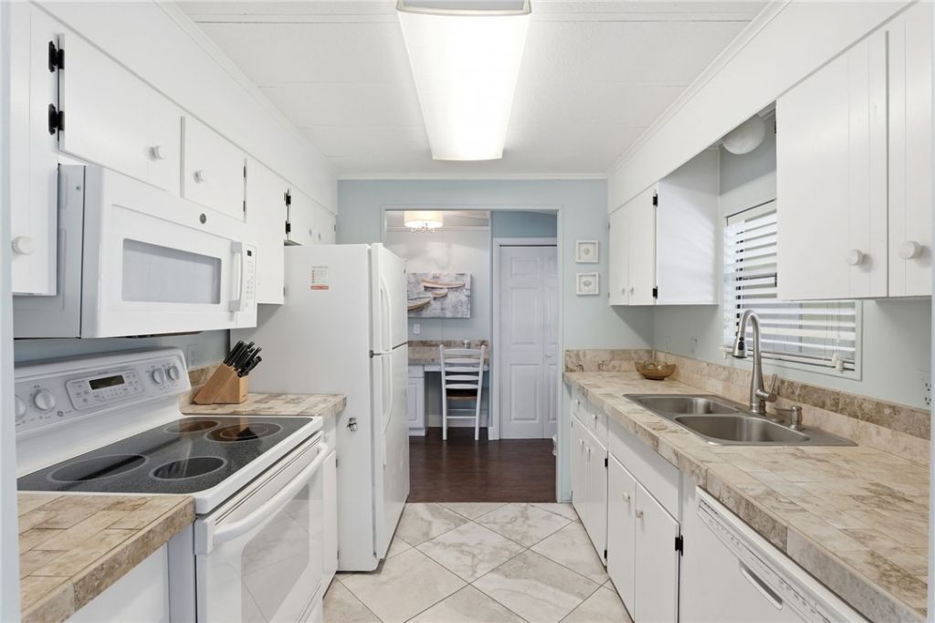 868 Waterway Drive, Sebastian, FL 32976 Photo