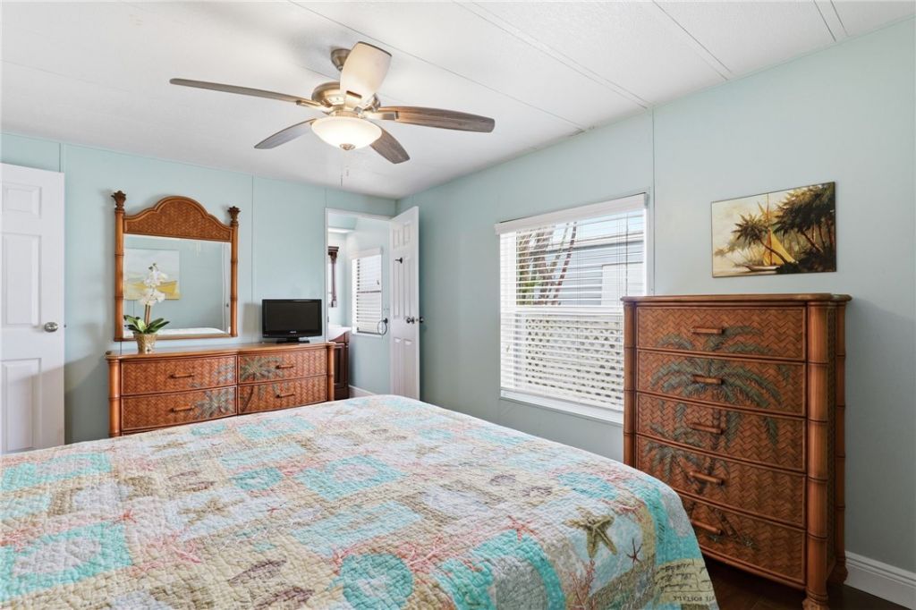 868 Waterway Drive, Sebastian, FL 32976 Photo