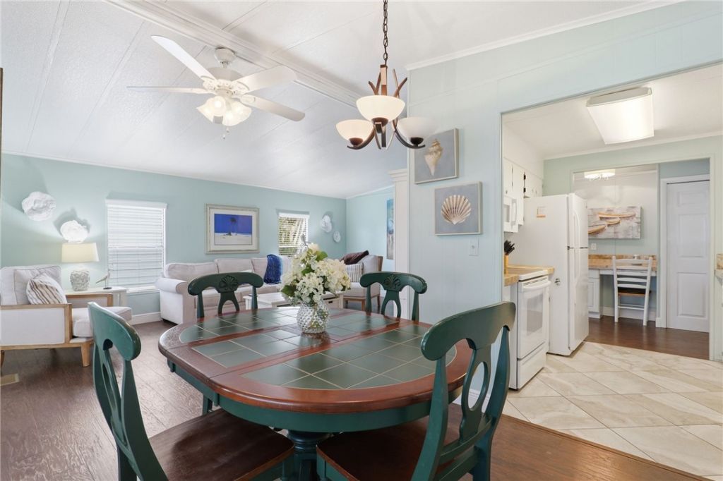 868 Waterway Drive, Sebastian, FL 32976 Photo