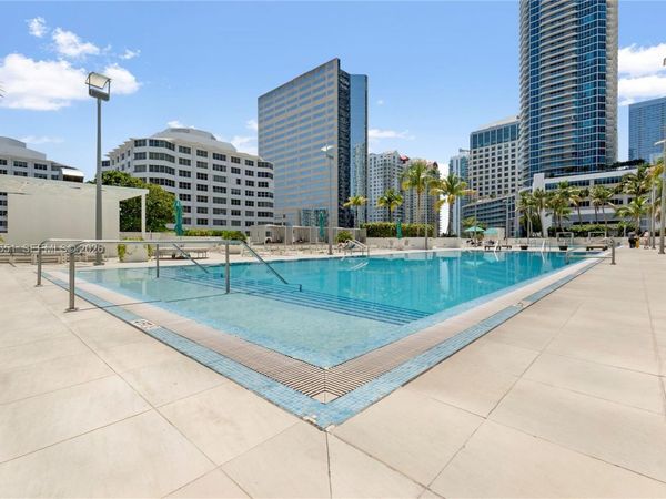 950 Brickell Bay Dr , Unit 601, Miami, FL 33131