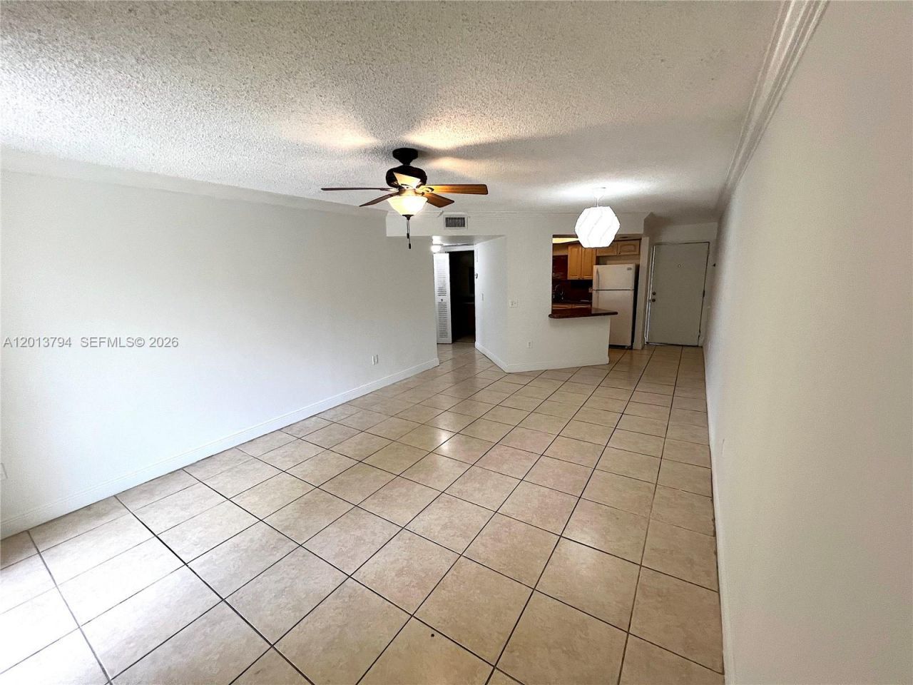 8373 Lake Dr , Unit 202, Doral, FL 33166 Photo