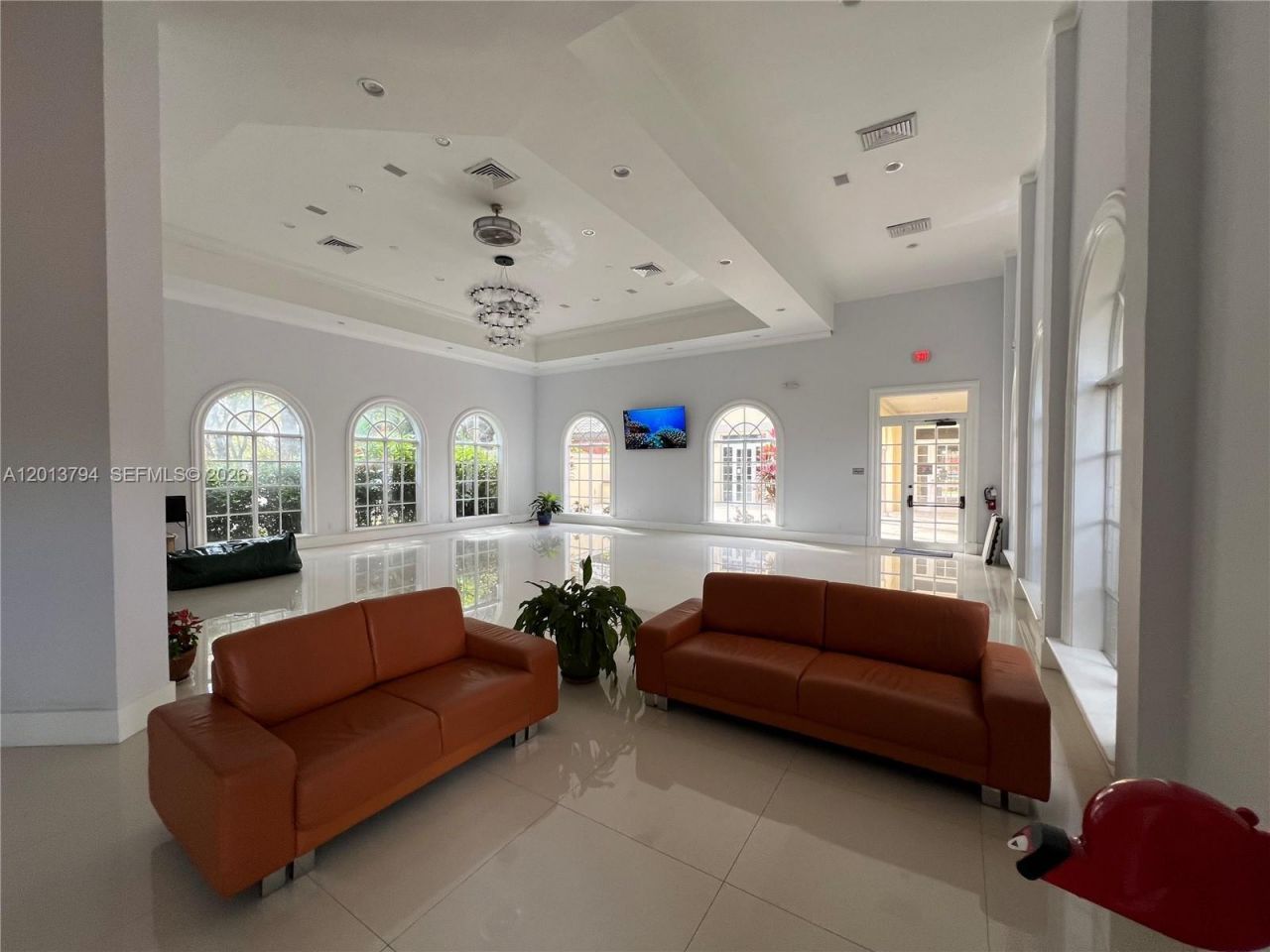 8373 Lake Dr , Unit 202, Doral, FL 33166 Photo