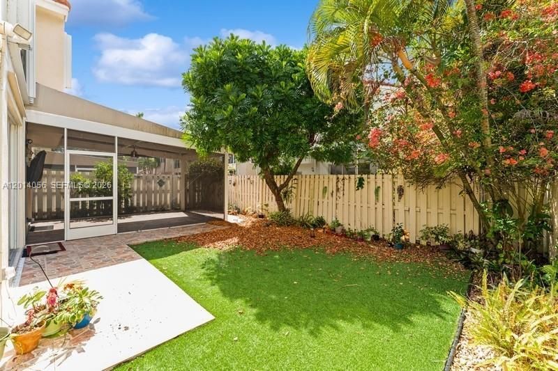 926 Opal Ter, Weston, FL 33326 Photo