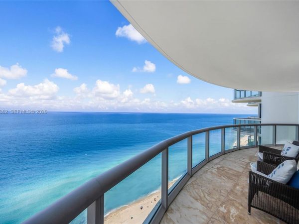 6365 Collins Ave , Unit 3202, Miami Beach, FL 33141