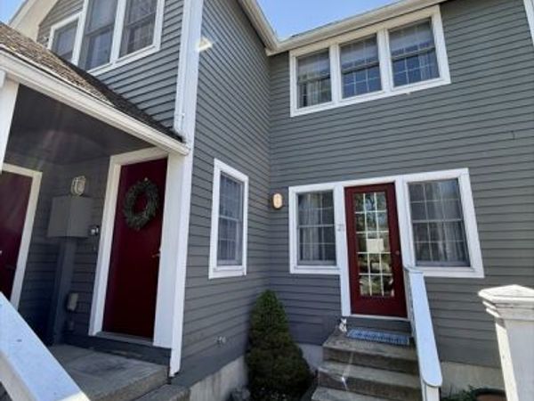 21 Amity Place, Unit 21, Amherst, MA 01002