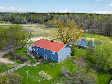 45620 Grand Avenue, Harris, MN 55032