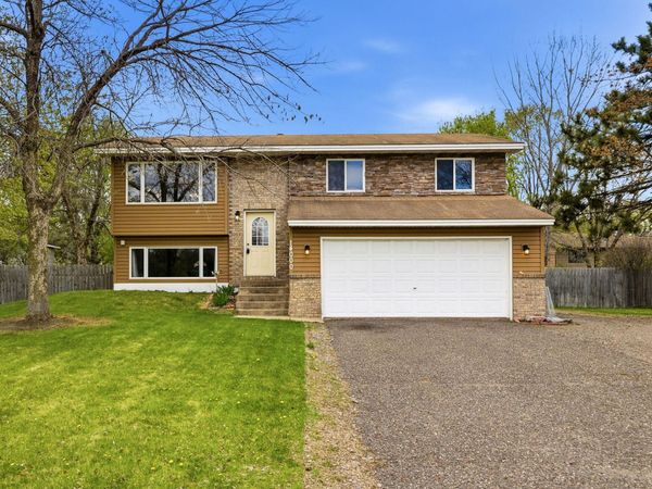 14000 Yucca Street NW, Andover, MN 55304