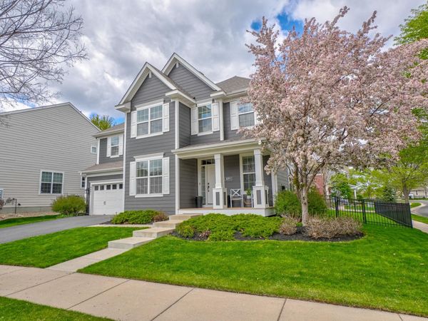 4891 159th Street W, Apple Valley, MN 55124