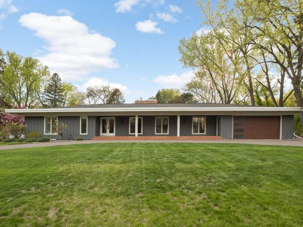 4722 Coventry Road E, Minnetonka, MN 55345