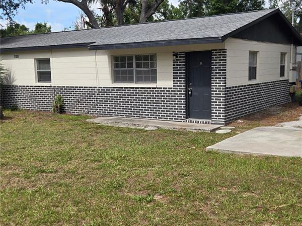 1109 E SENECA AVENUE , Unit B, TAMPA, FL 33612