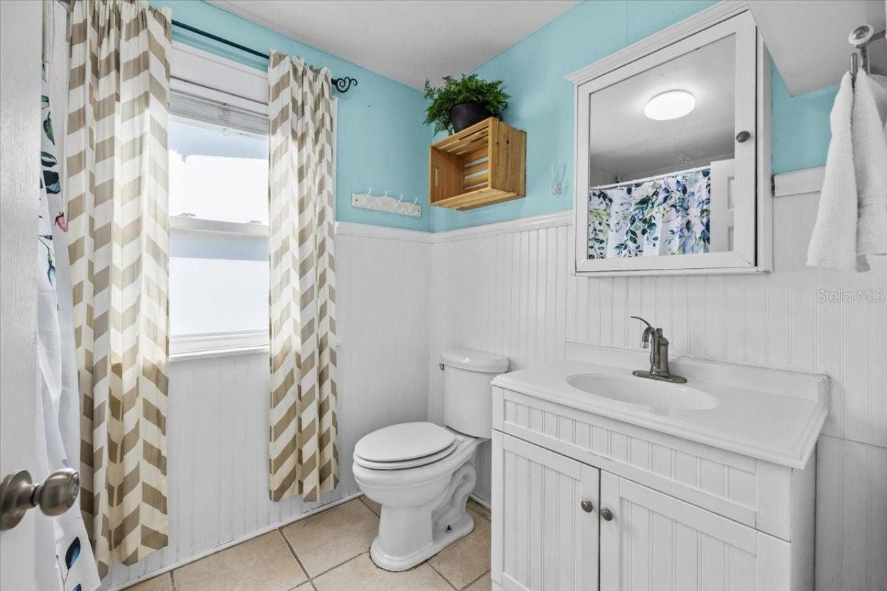5110 Emerson Avenue S, Saint Petersburg, FL 33707 Photo