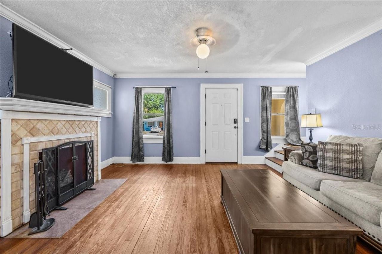 5110 Emerson Avenue S, Saint Petersburg, FL 33707 Photo