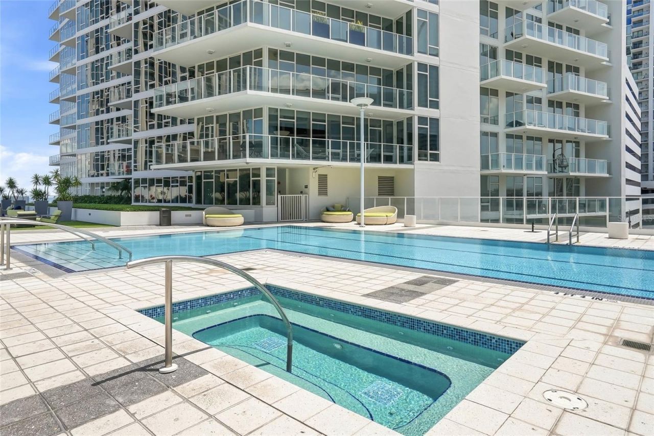 175 1st Street S, Unit 303, Saint Petersburg, FL 33701 Photo