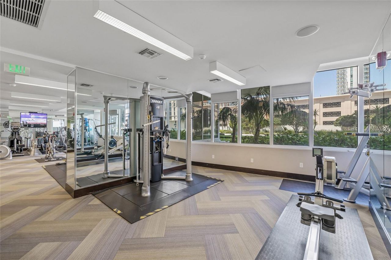 175 1st Street S, Unit 303, Saint Petersburg, FL 33701 Photo
