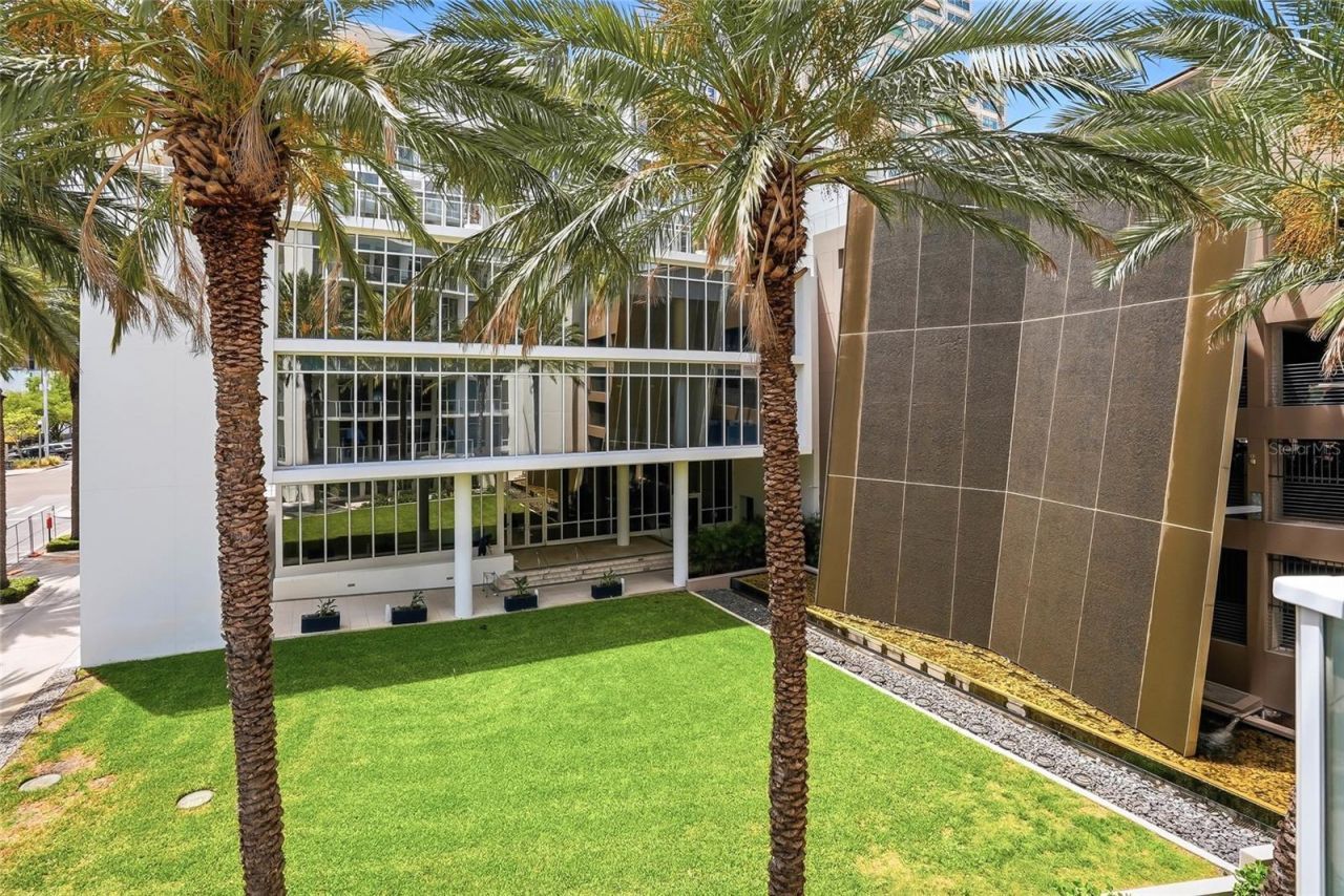 175 1st Street S, Unit 303, Saint Petersburg, FL 33701 Photo