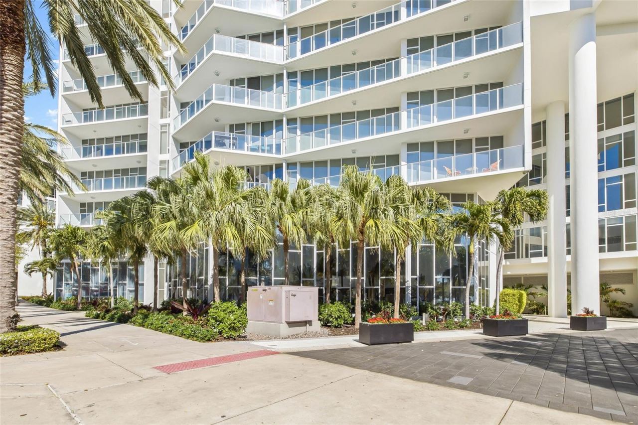 175 1st Street S, Unit 303, Saint Petersburg, FL 33701 Photo