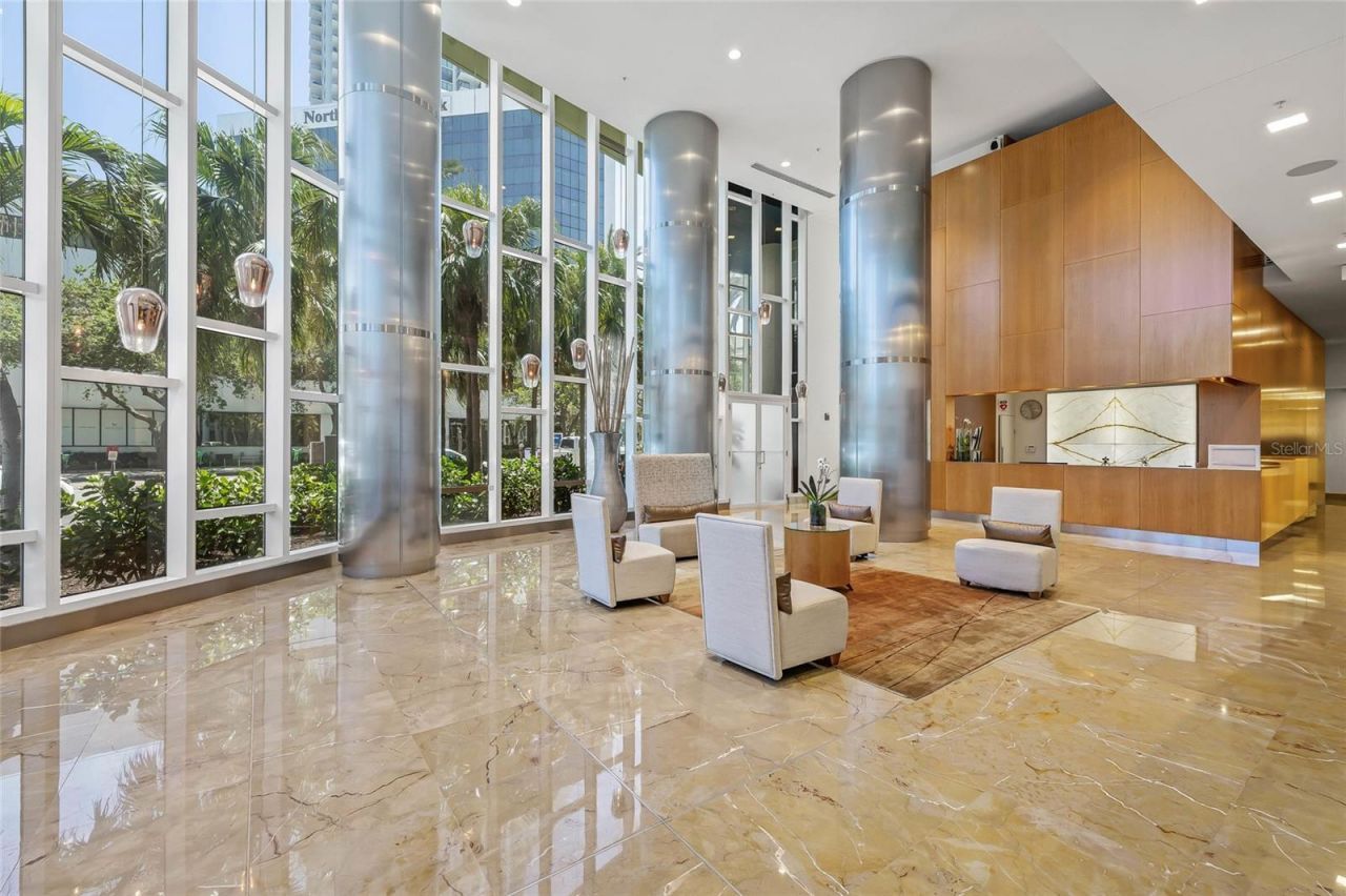 175 1st Street S, Unit 303, Saint Petersburg, FL 33701 Photo