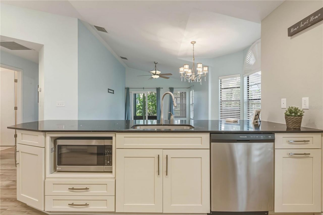 1696 Nash Court , Dunedin, FL 34698 Photo