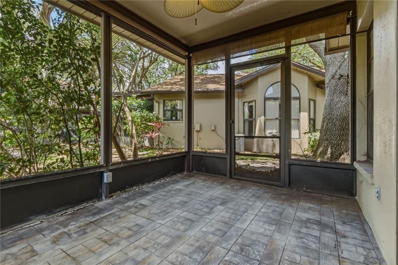 1696 Nash Court , Dunedin, FL 34698 Photo