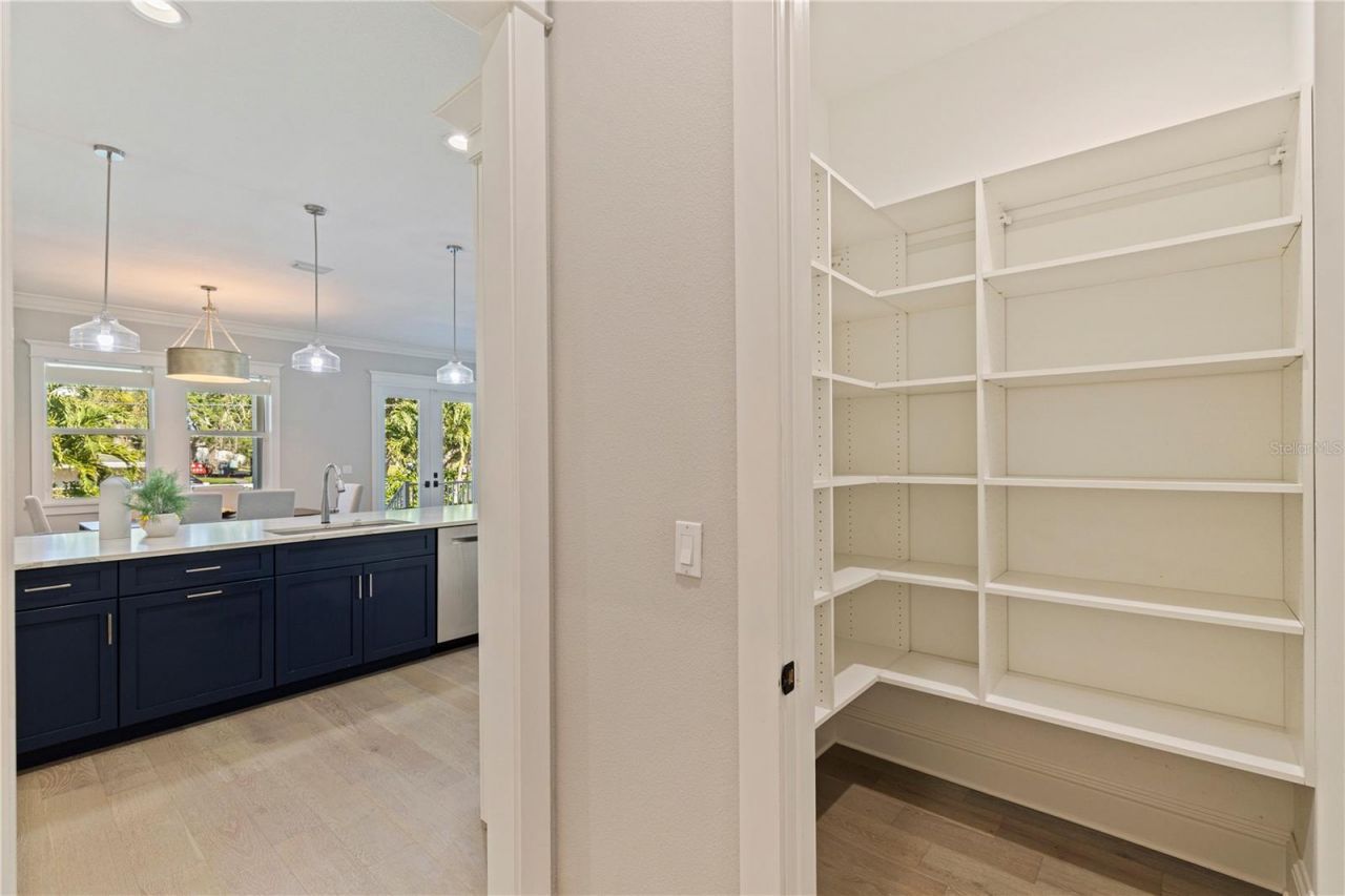 1001 Cordova Boulevard Ne, Saint Petersburg, FL 33704 Photo