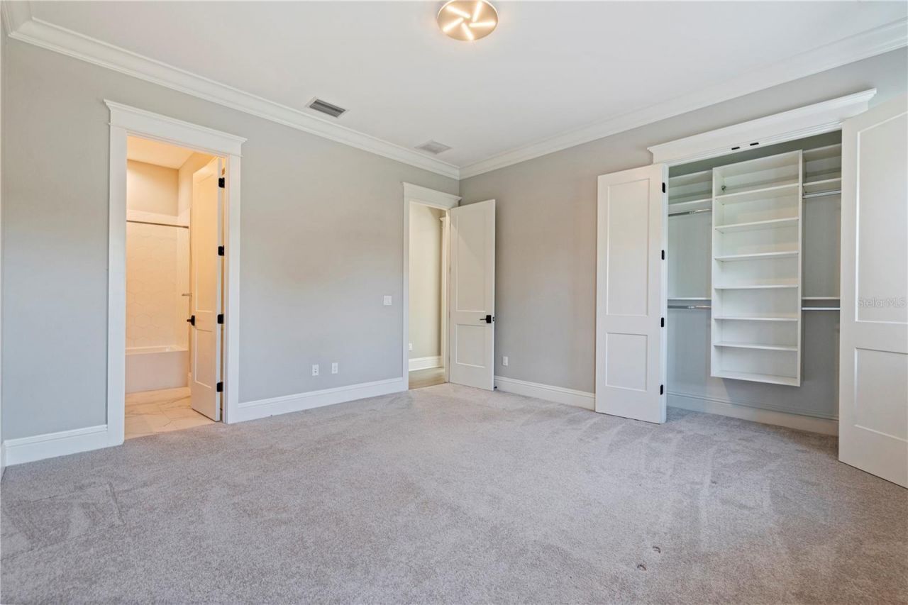 1001 Cordova Boulevard Ne, Saint Petersburg, FL 33704 Photo