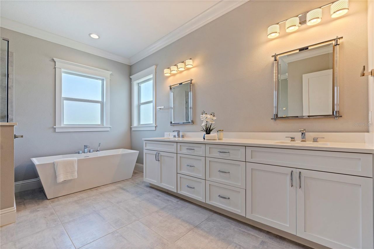 1001 Cordova Boulevard Ne, Saint Petersburg, FL 33704 Photo