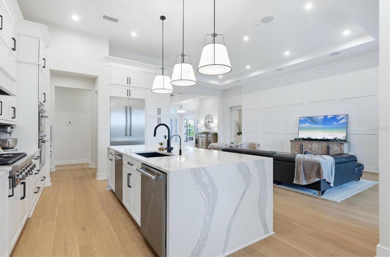 8532 Beechlake Court, Sarasota, FL 34240 Photo