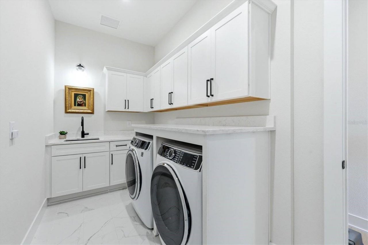 8532 Beechlake Court, Sarasota, FL 34240 Photo
