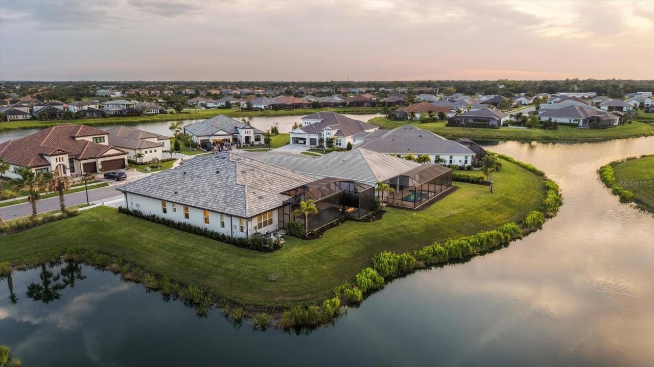 8532 Beechlake Court, Sarasota, FL 34240 Photo