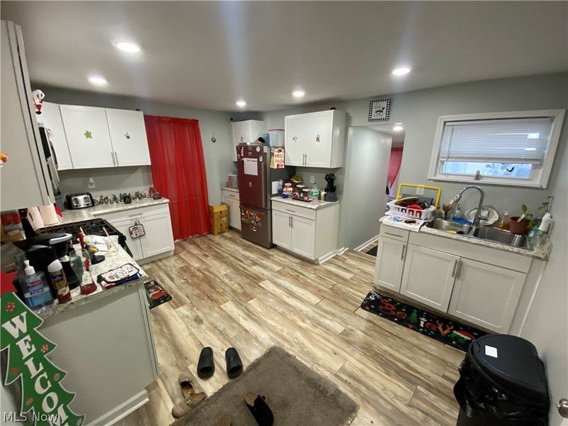 2251 W 67th Street, Cleveland, OH 44102 Photo 2