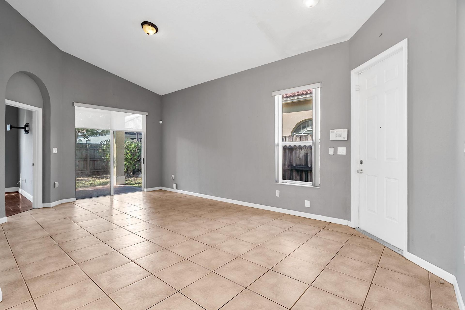 2302 NE 37th Road, Homestead, FL 33033 Photo