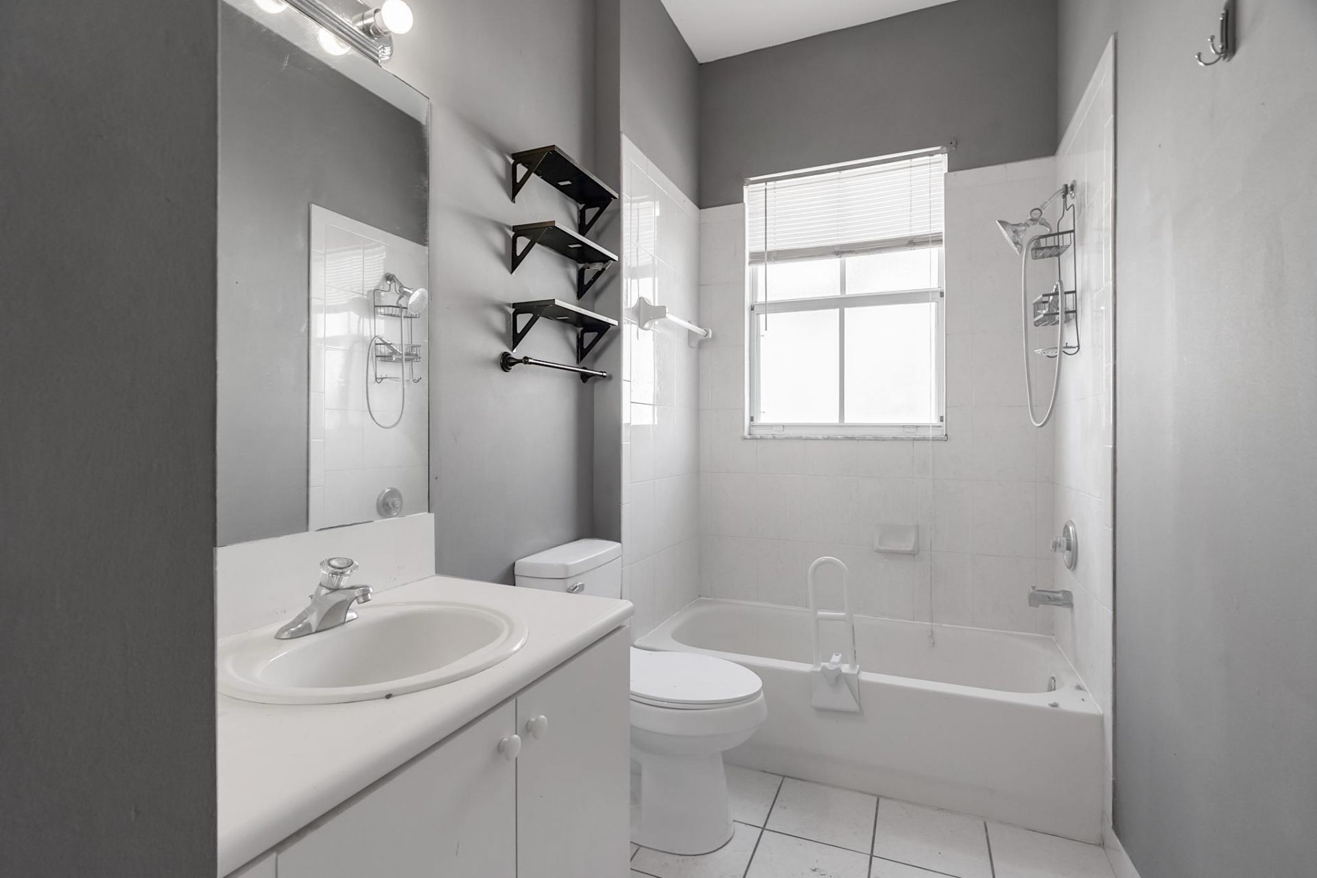 2302 NE 37th Road, Homestead, FL 33033 Photo