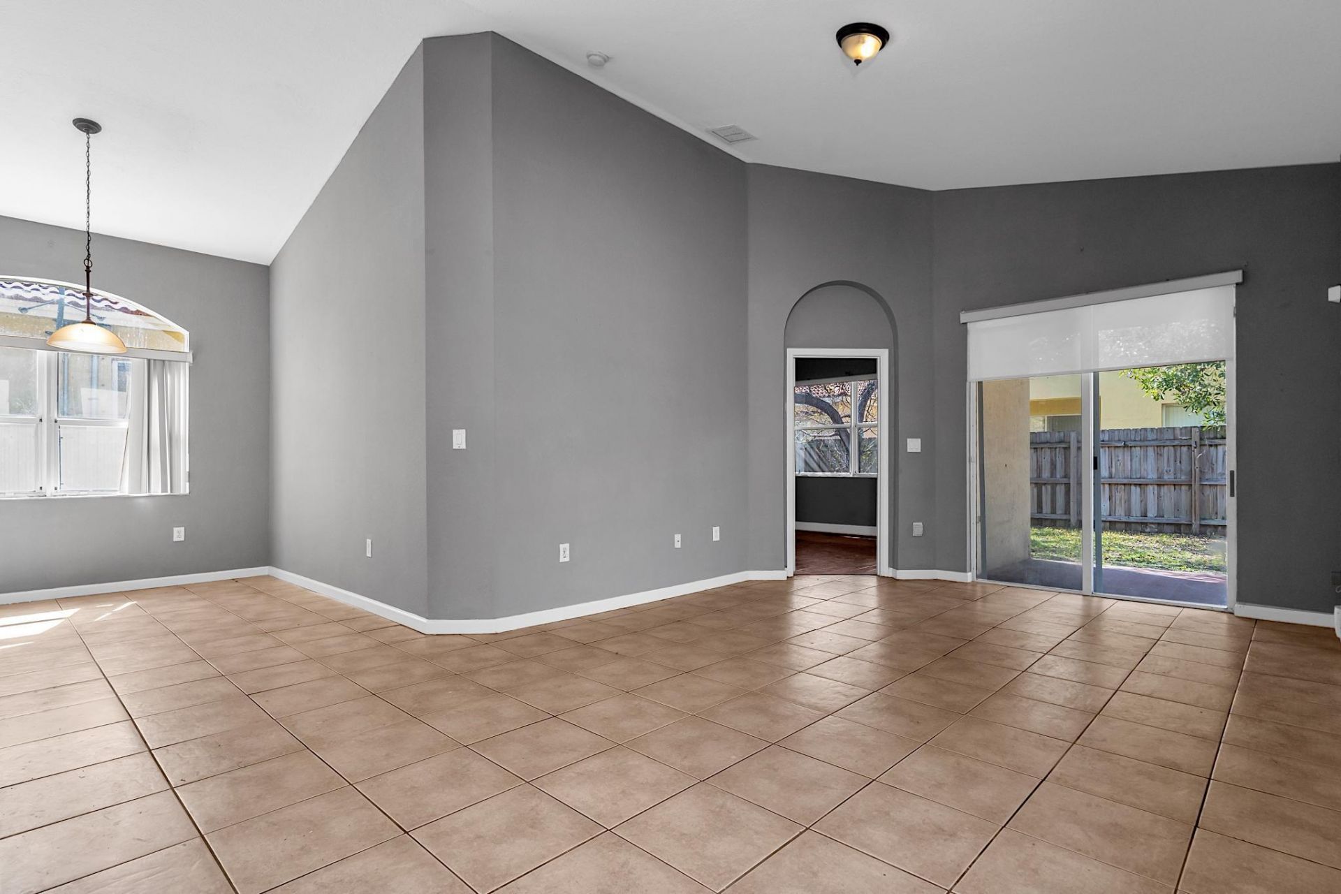 2302 NE 37th Road, Homestead, FL 33033 Photo