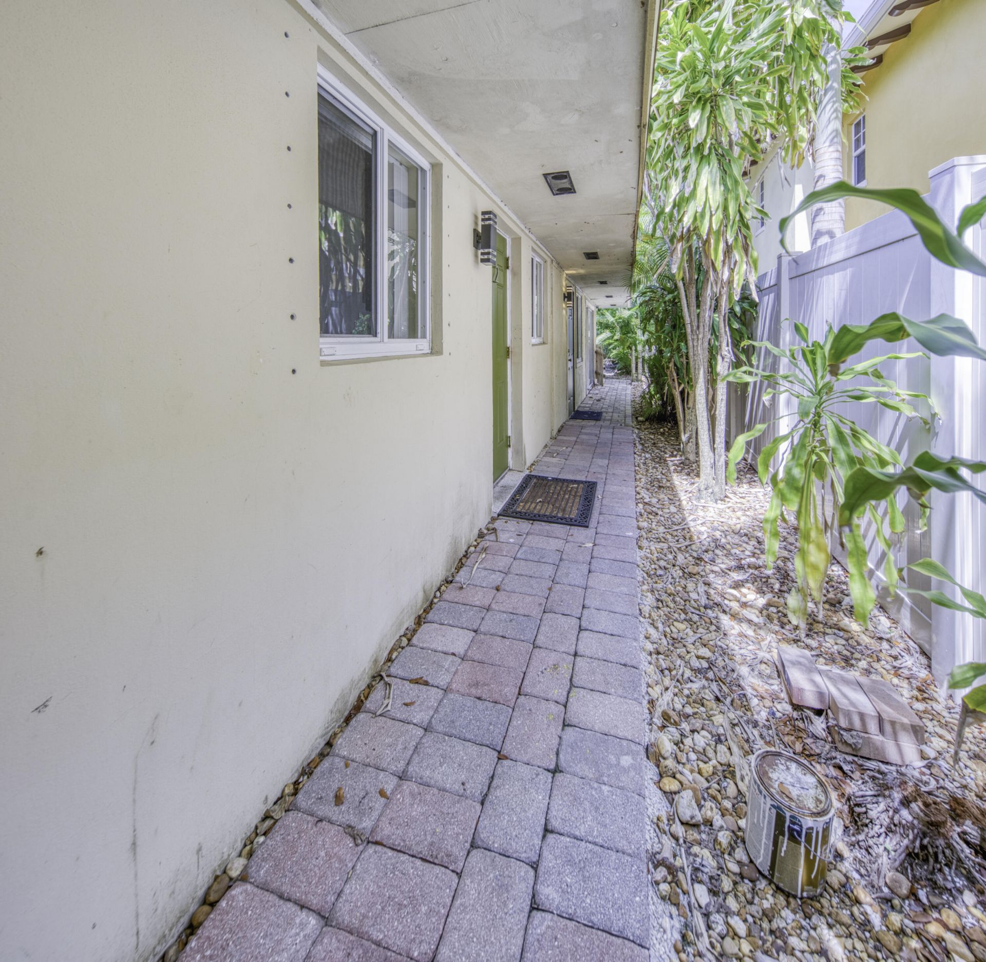 305 S Federal Highway, Unit 2, Lake Worth Beach, FL 33460 Photo