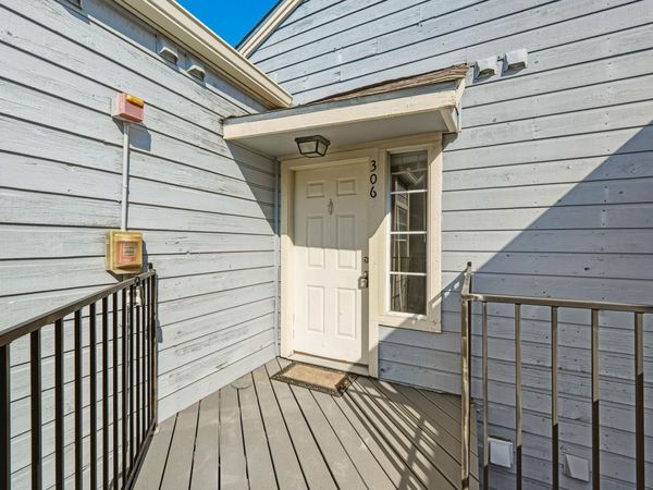 3111 Tom Green ST , Unit 306, Austin, TX 78705