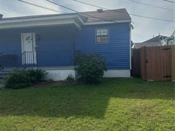 5324 WILDAIR Drive , Unit B, New Orleans, LA 70122