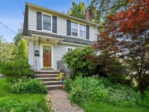 6 Midland Blvd, Maplewood, NJ 07040