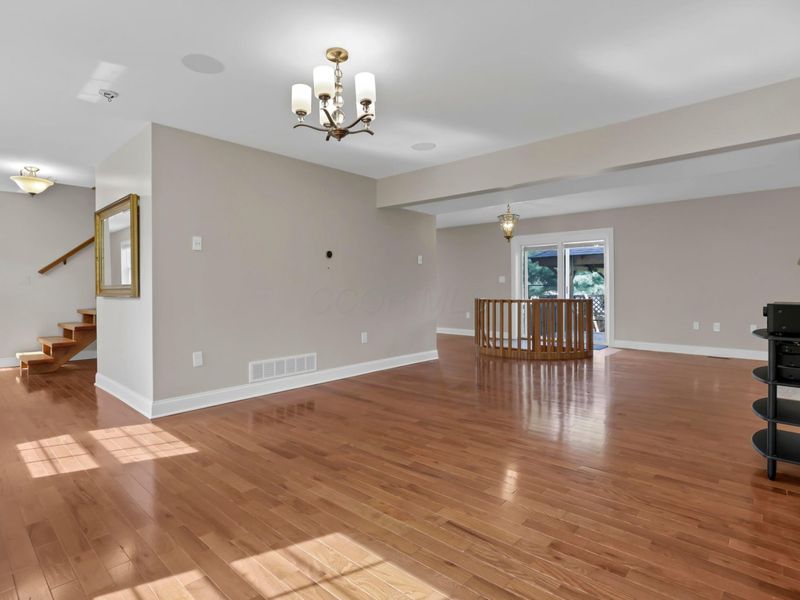 7977 Harlem Road, Westerville, OH 43081 Photo 31