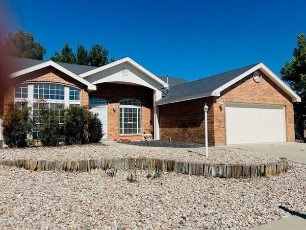 7821 Primrose Drive NW, Albuquerque, NM 87120