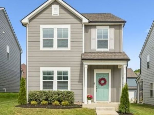 182 Oasis Dr, La Vergne, TN 37086