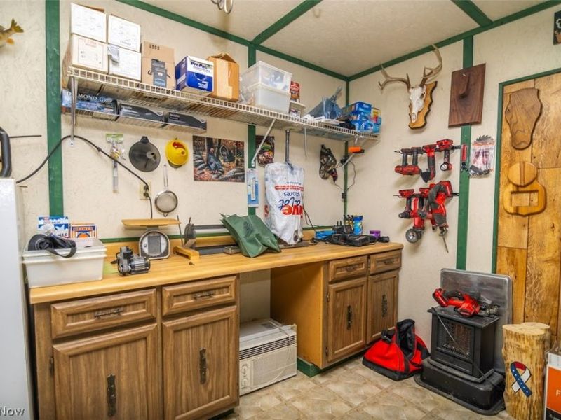 61229 Crozier Ridge Road, Bellaire, OH 43906 Photo 32