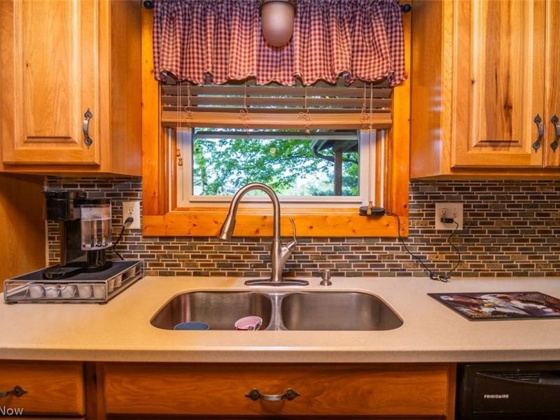 61229 Crozier Ridge Road, Bellaire, OH 43906 Photo 6