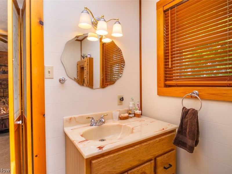 61229 Crozier Ridge Road, Bellaire, OH 43906 Photo 9
