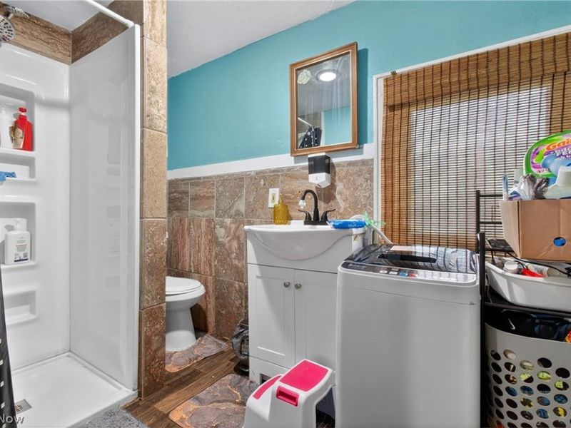978 Wooster Road, Barberton, OH 44203 Photo 17