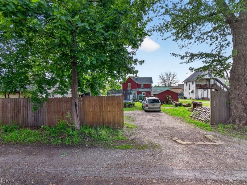 978 Wooster Road, Barberton, OH 44203 Photo 23