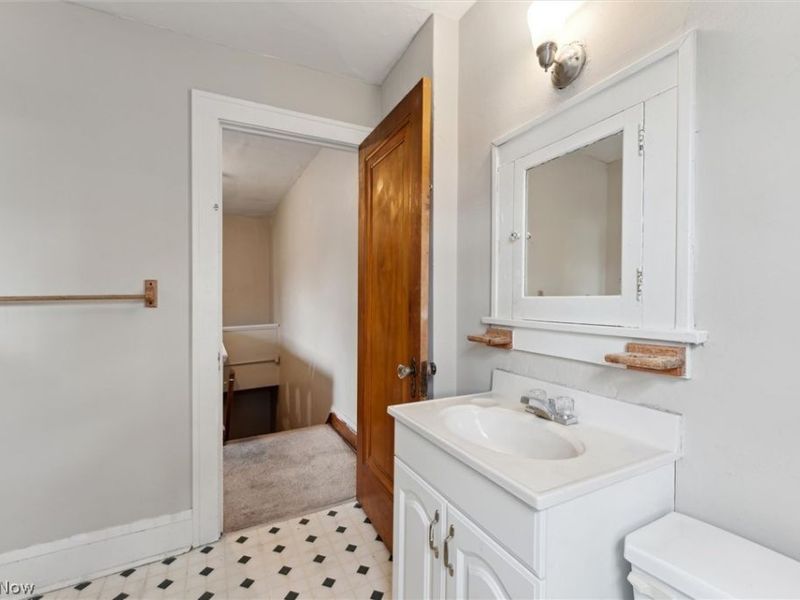 13108 Cedar Road, Cleveland Heights, OH 44118 Photo 39