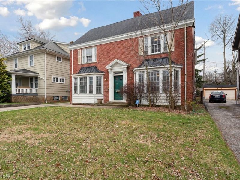 13108 Cedar Road, Cleveland Heights, OH 44118 Photo 4