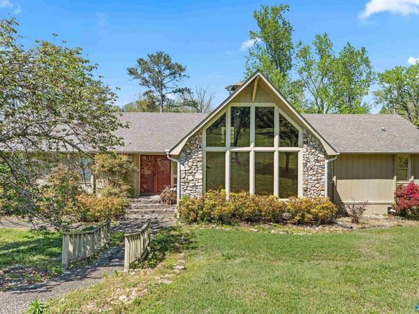 1000 Brentwood Drive NE, Cullman, AL 35055