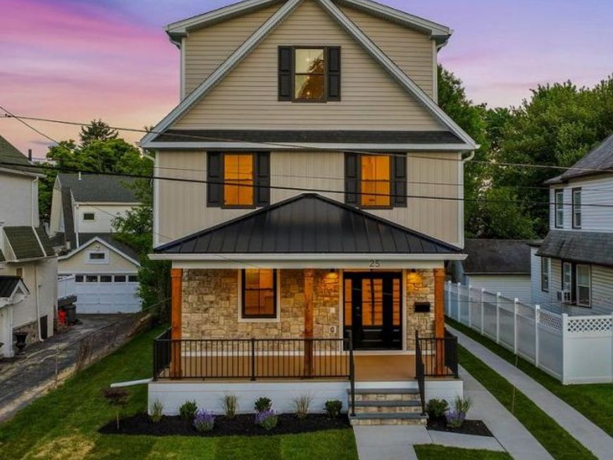 25 Oak Lane, Havertown, PA 19083 Main Photo