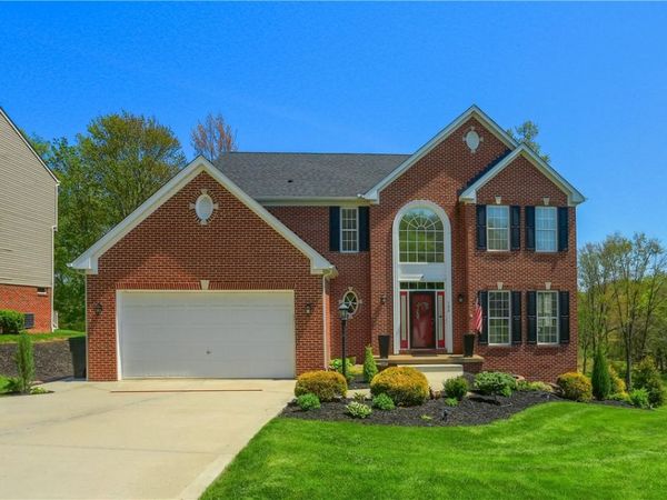 133 Hunter Drive, Cranberry Twp, PA 16066